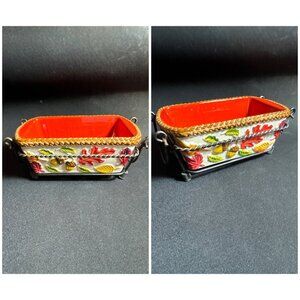 2 Temp-tations Embossed Harvest Ceramic Baking Dish With Metal Stand